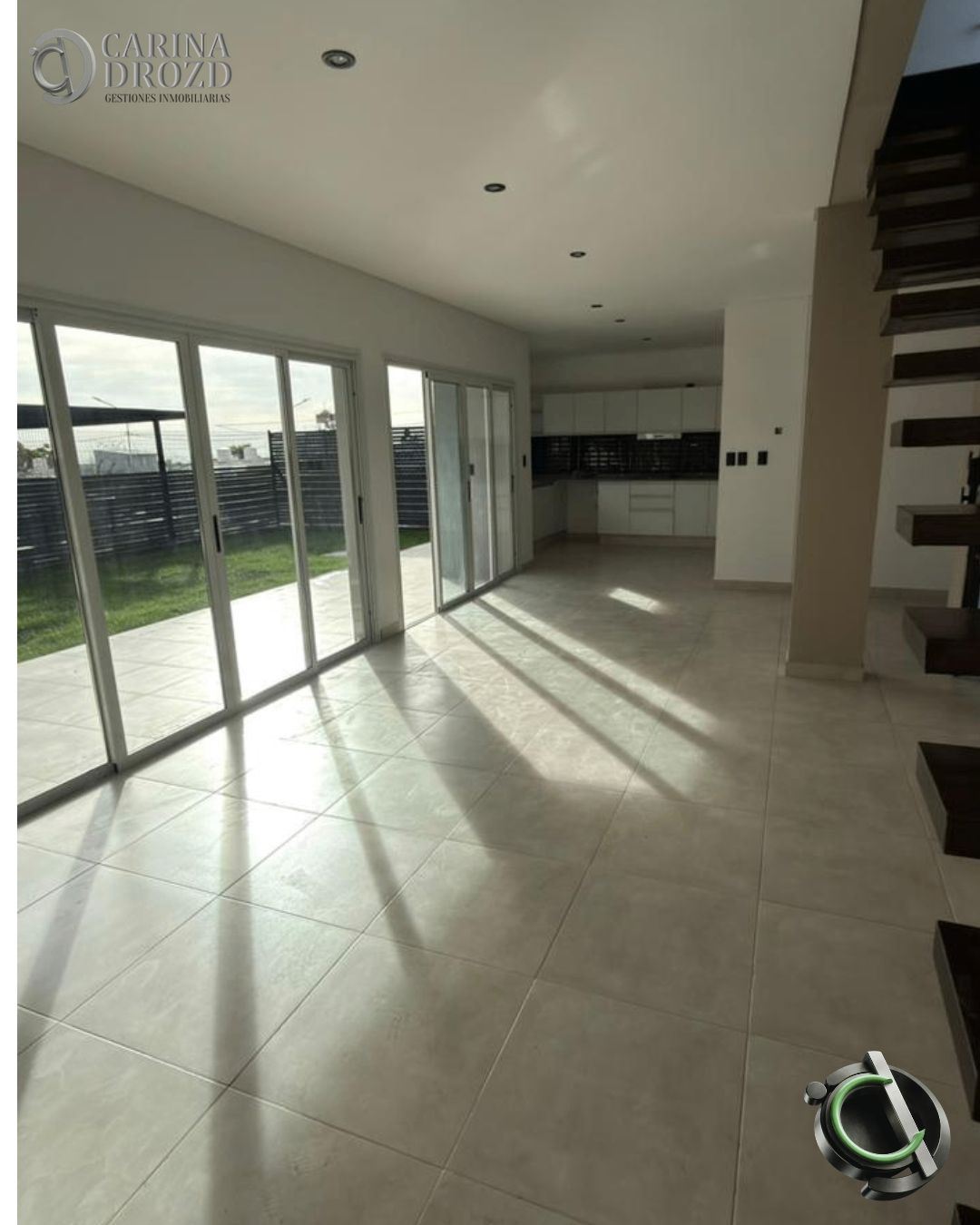 Casa en venta c/ cochera en El Challao - foto 3