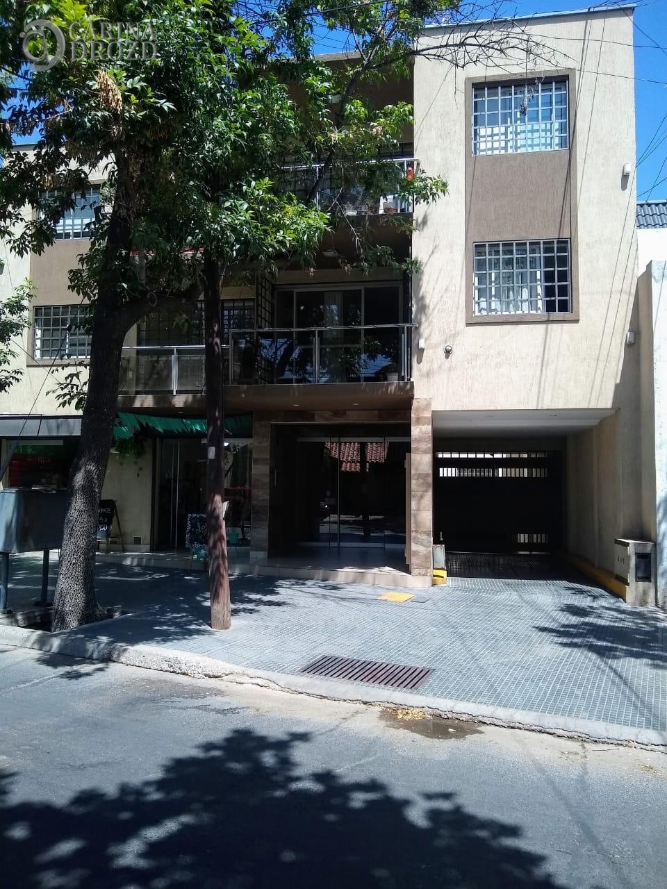 Departamento en venta c/ cochera en Godoy Cruz - foto 1