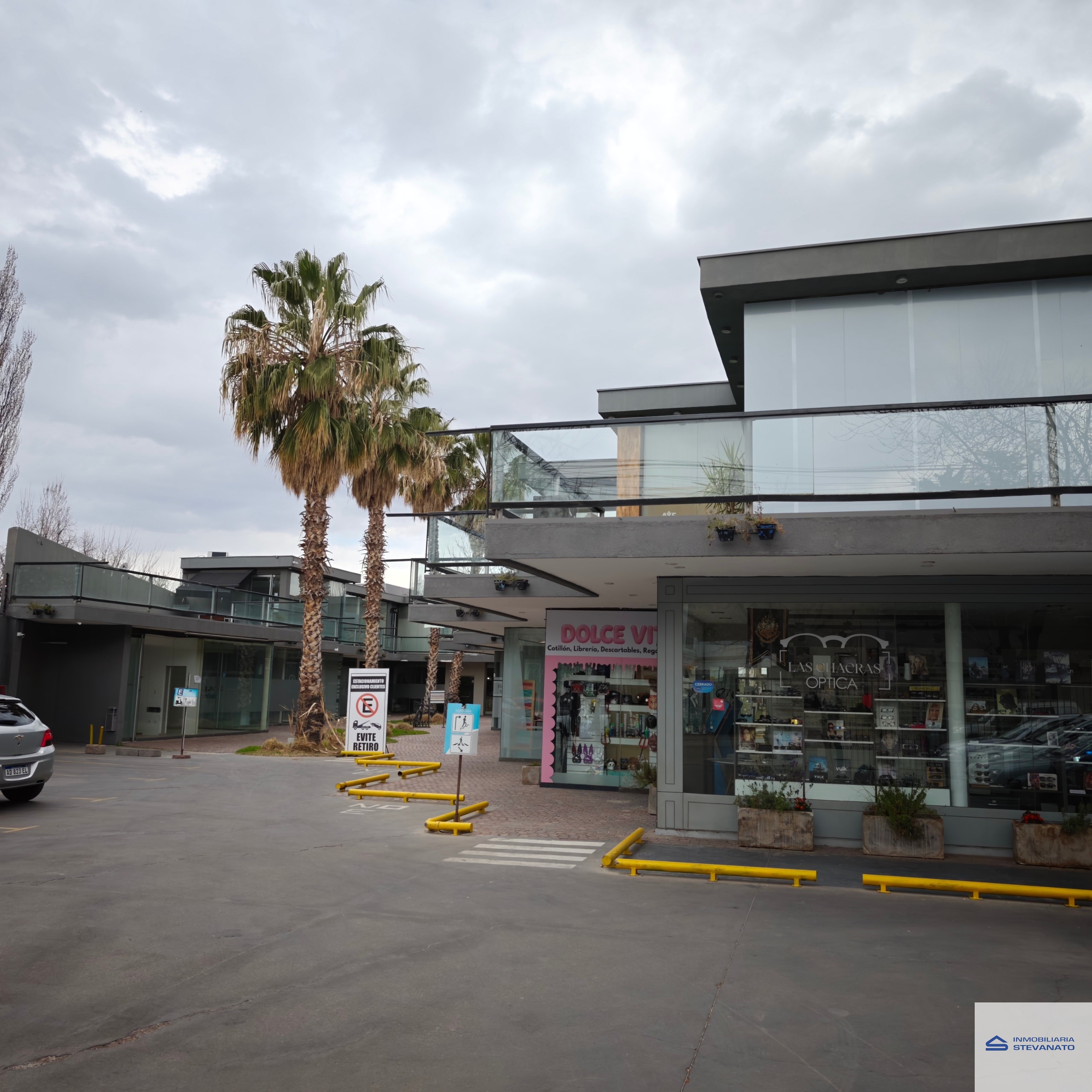Local comercial en venta ubicado en Chacras de Coria - foto 5