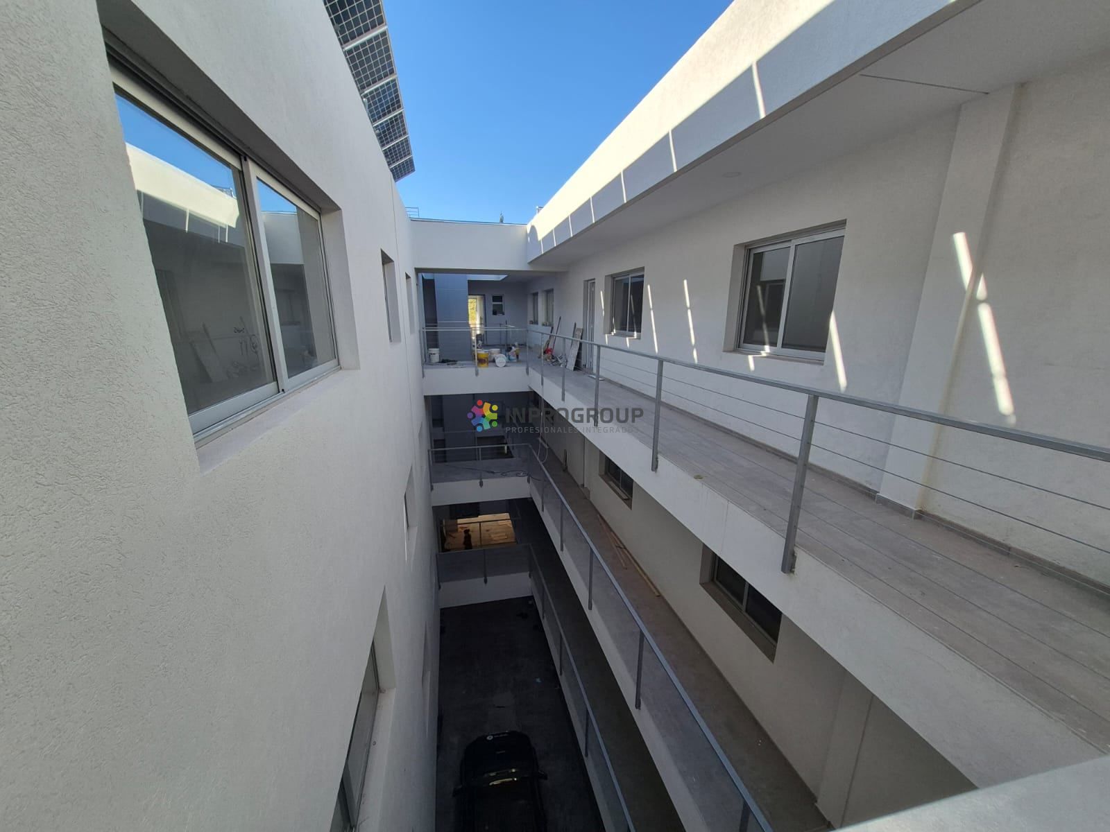 Departamento en venta c/ cochera en Godoy Cruz - foto 4