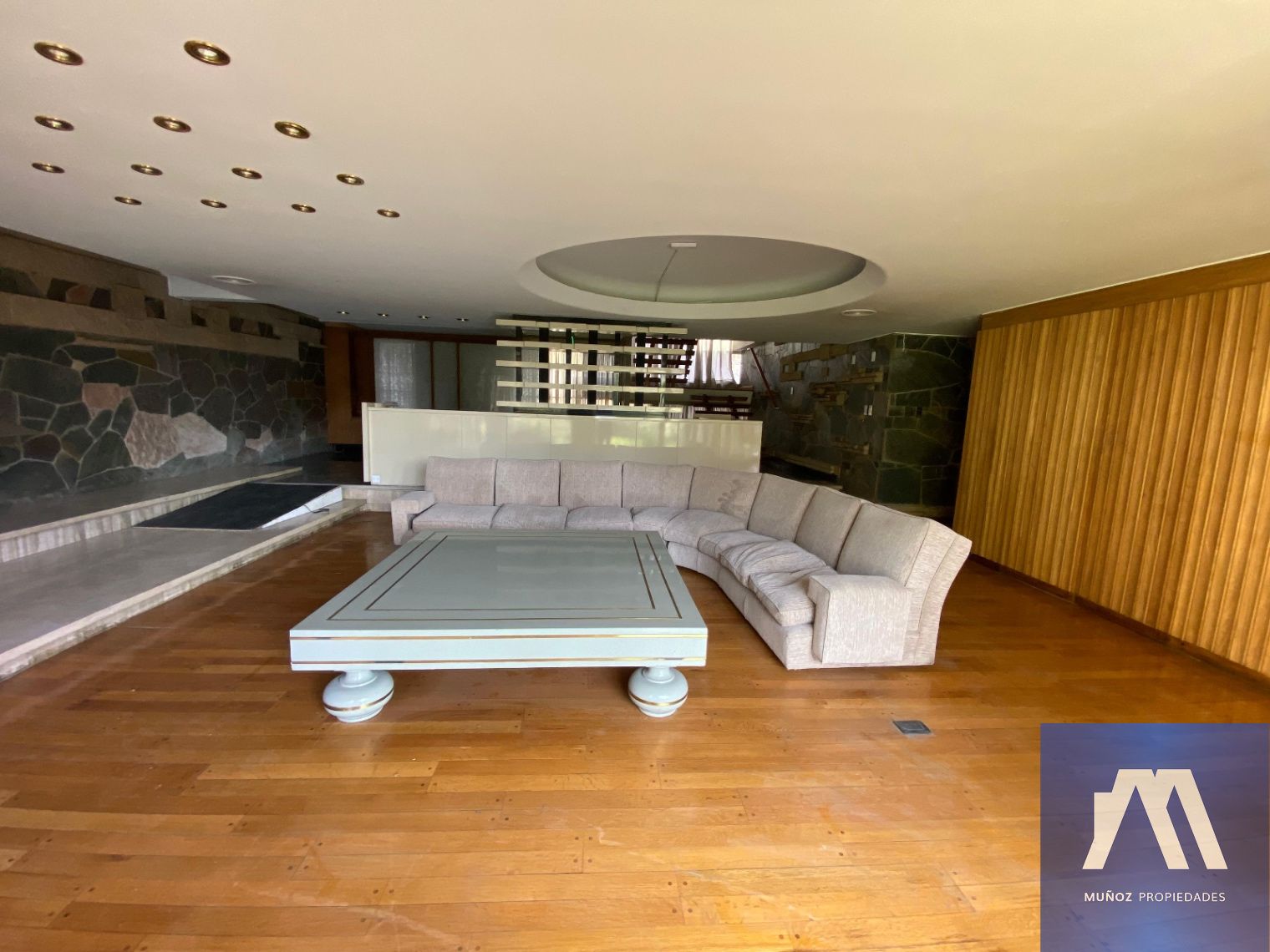 Espectacular casa de diseño en venta en Ciudad - foto 4