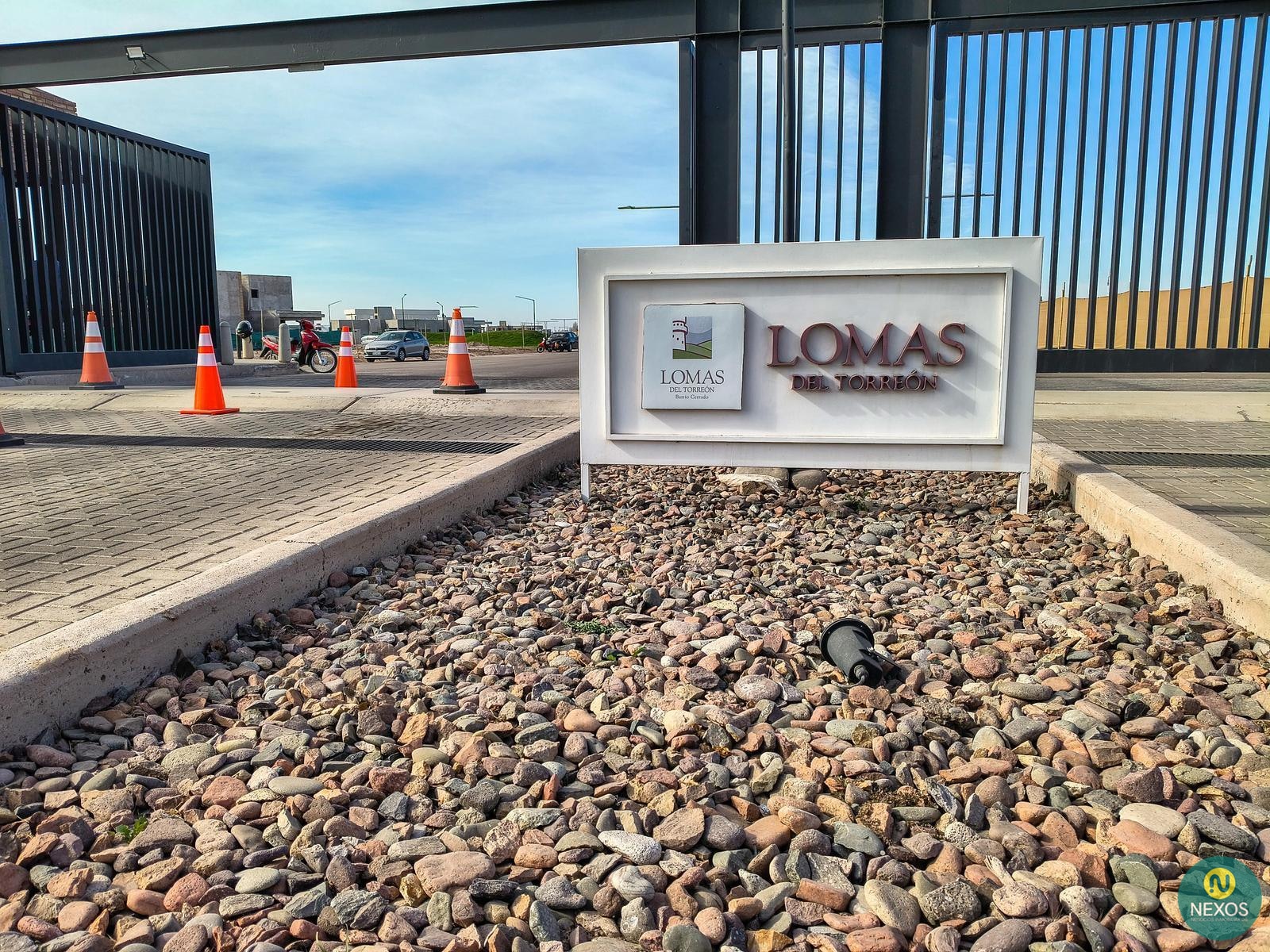 MAGNIFICO LOTE EN VENTA EN LOMAS DEL TORREON PUEBLO DE BARRIOS PRIVADOS - foto 3