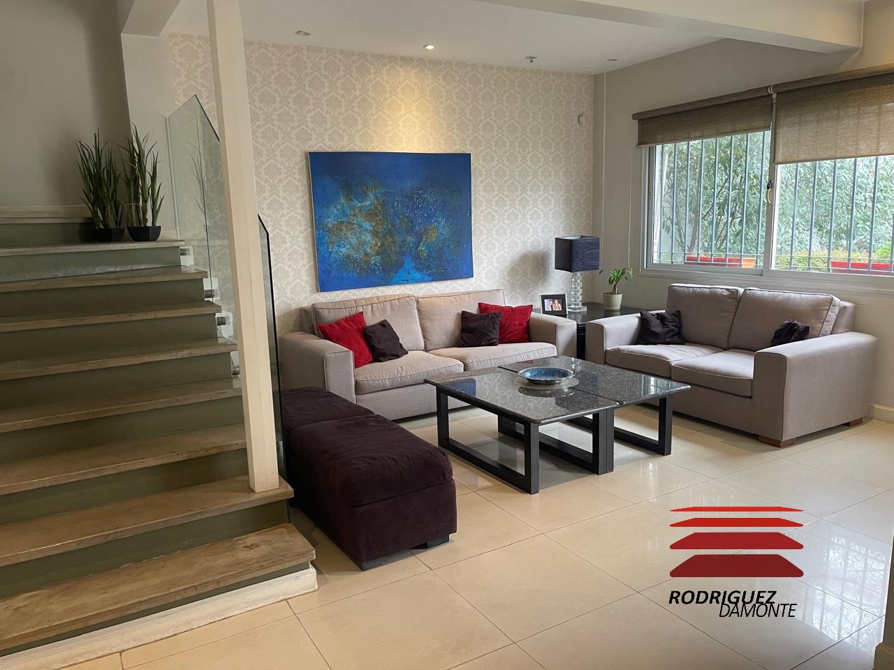 Venta Casa Premium en Alto Dorrego 3 Plantas y 3 Suites - foto 4