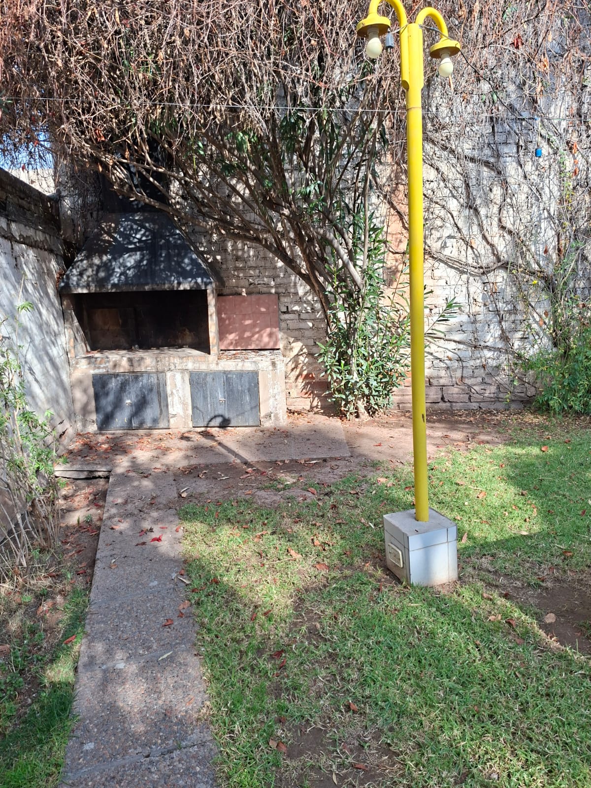 IMPORTANTE CASA EN CIUDAD - foto 5