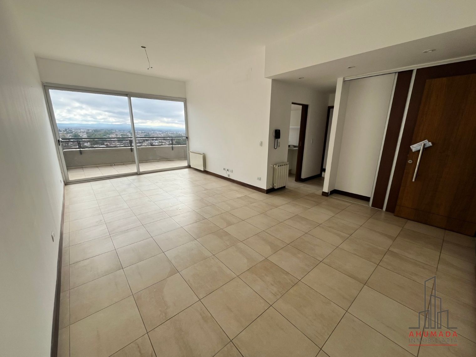 Departamento en venta de 2 dormitorios en Torres Karakorum - Sexta sección - foto 2