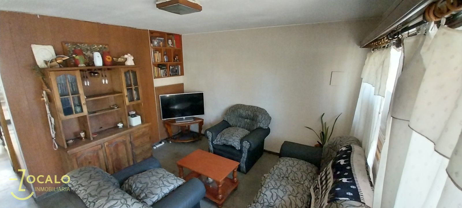 Casa en venta c/ cochera en Las Heras - foto 2