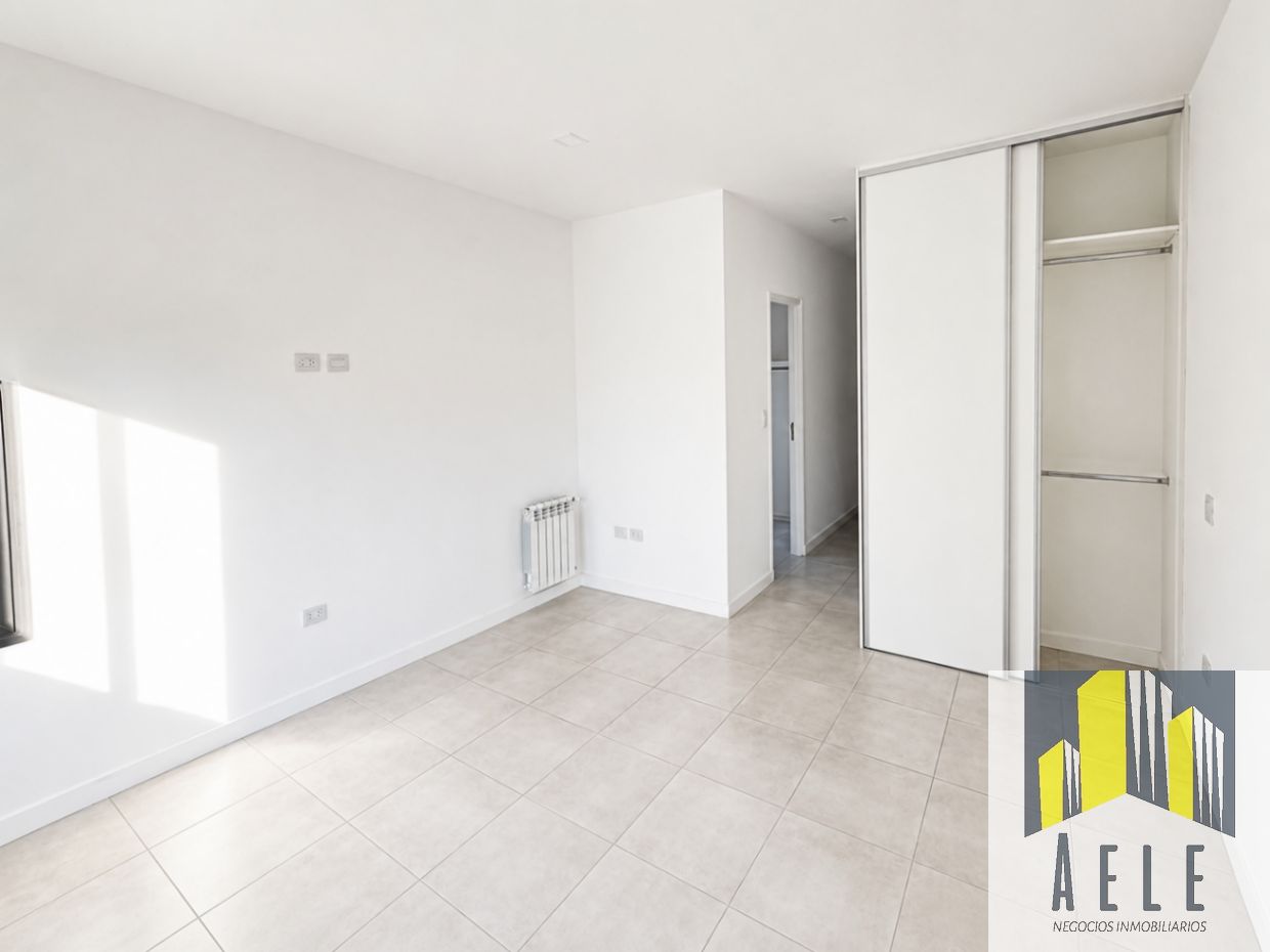 CASA APTA CREDITO - 3 HAB + 3 BAÑOS - B° LAR VIEYTES 2- MAIPU-MZA - foto 5