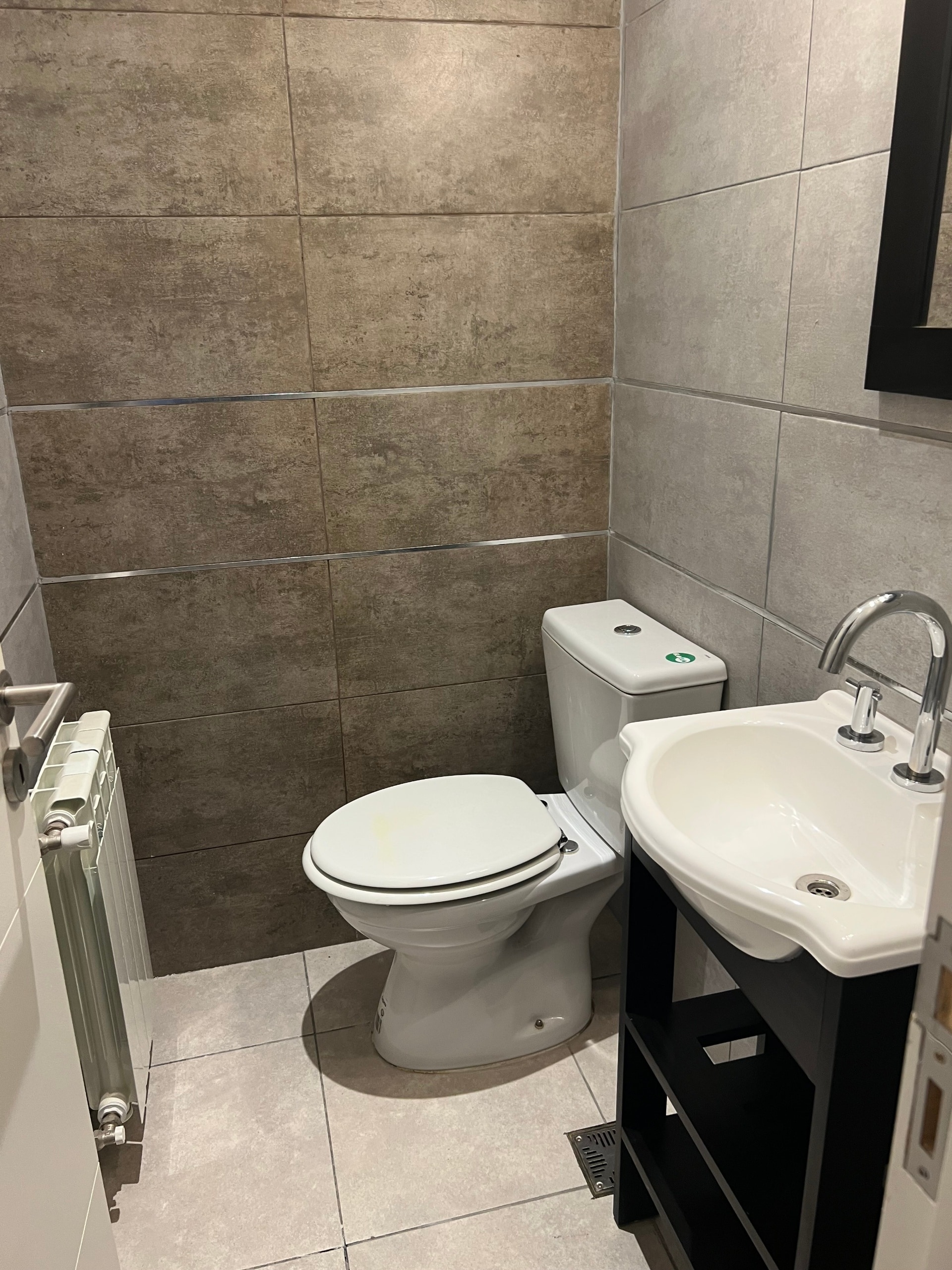 Dúplex en venta c/ cochera en Otros barrios - foto 4