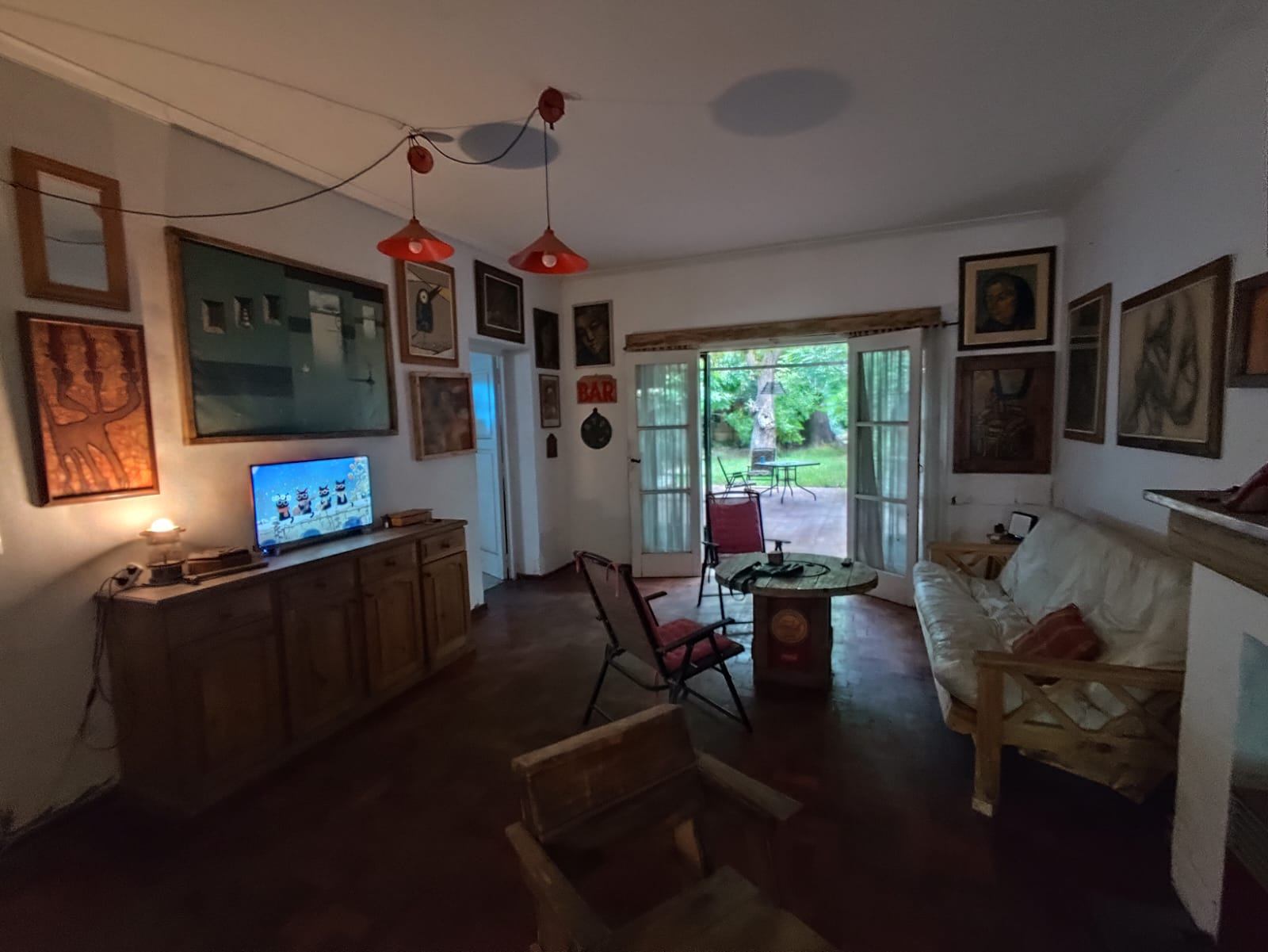 Casa en venta c/ cochera en Las Heras - foto 3