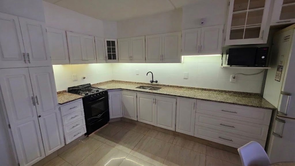 Casa en venta c/ cochera en Tunuyán - foto 4