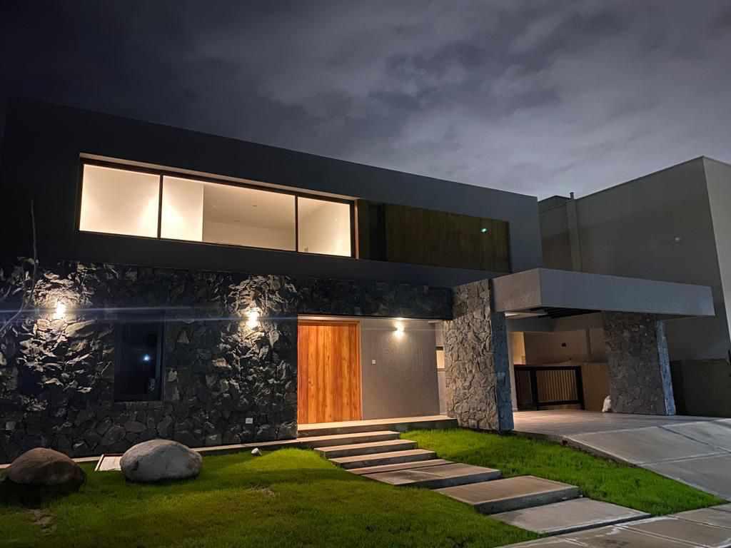 INKASA INMOBILIARIA - VENDE CASA EN BARRIO PRIVADO VALLE AGUARIBAY - foto 1