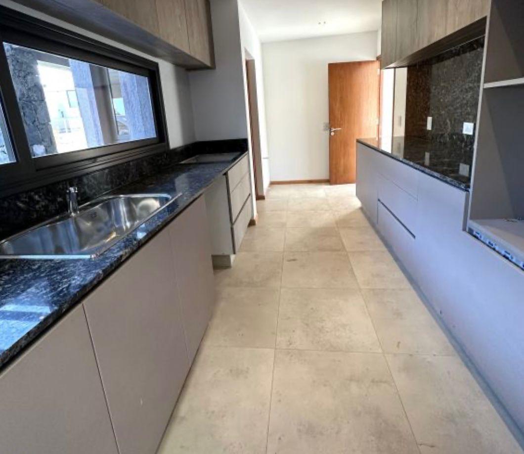 INKASA INMOBILIARIA - VENDE CASA EN BARRIO PRIVADO VALLE AGUARIBAY - foto 2