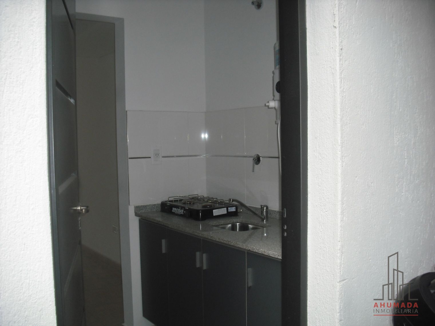 Local comercial en venta ubicado en Godoy Cruz - foto 5