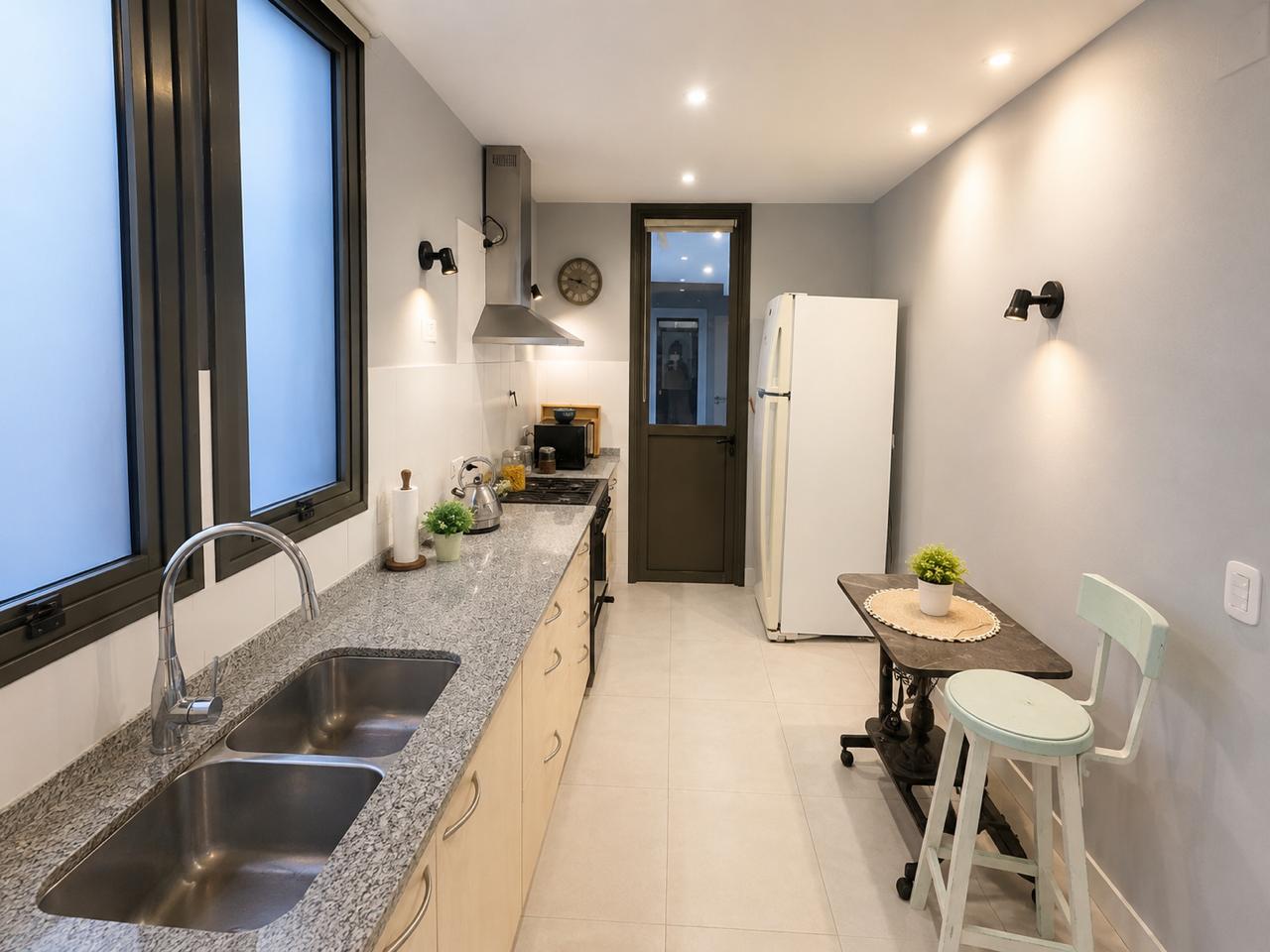 Venta casa 4 dormitorios en Godoy Cruz Barrio Palmares - foto 4