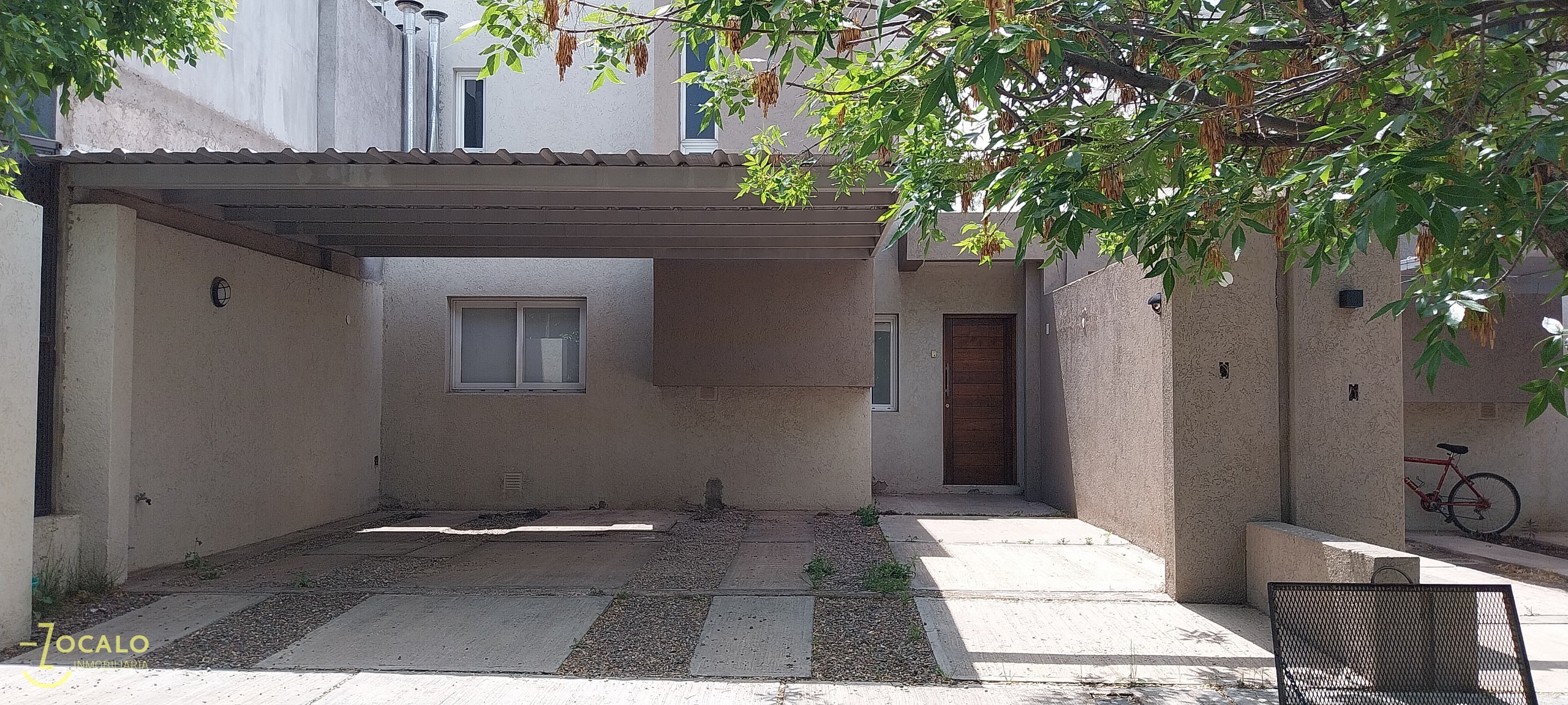 Dúplex en venta c/ cochera en Carrodilla - foto 1