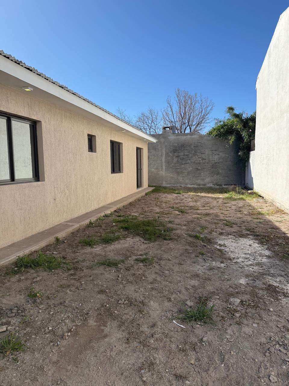Casa en venta en San Rafael - foto 2