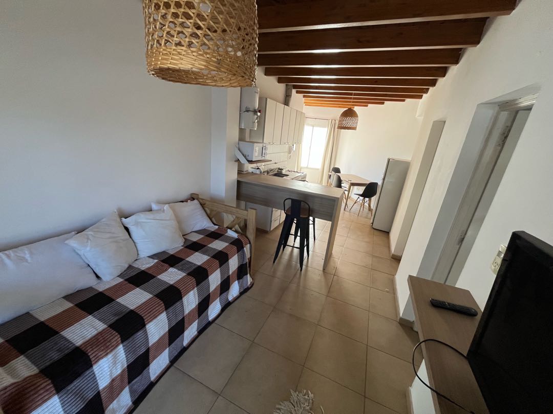 Hermoso departamento Godoy cruz casi Bombal - foto 4