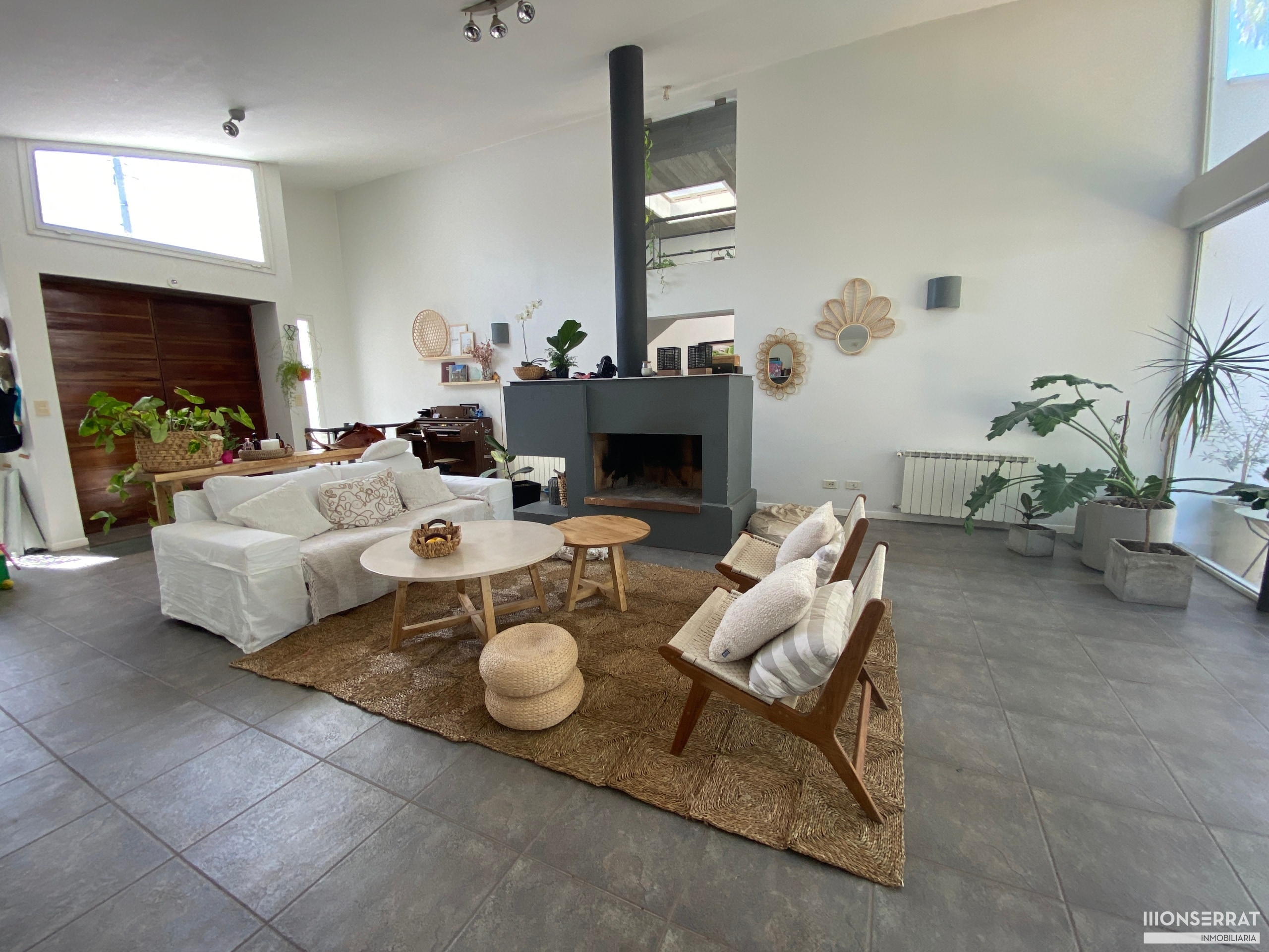 Casa en venta Bº Club de Campo, sobre cancha de golf. 3 dorm. 3 baños. Pileta - foto 1