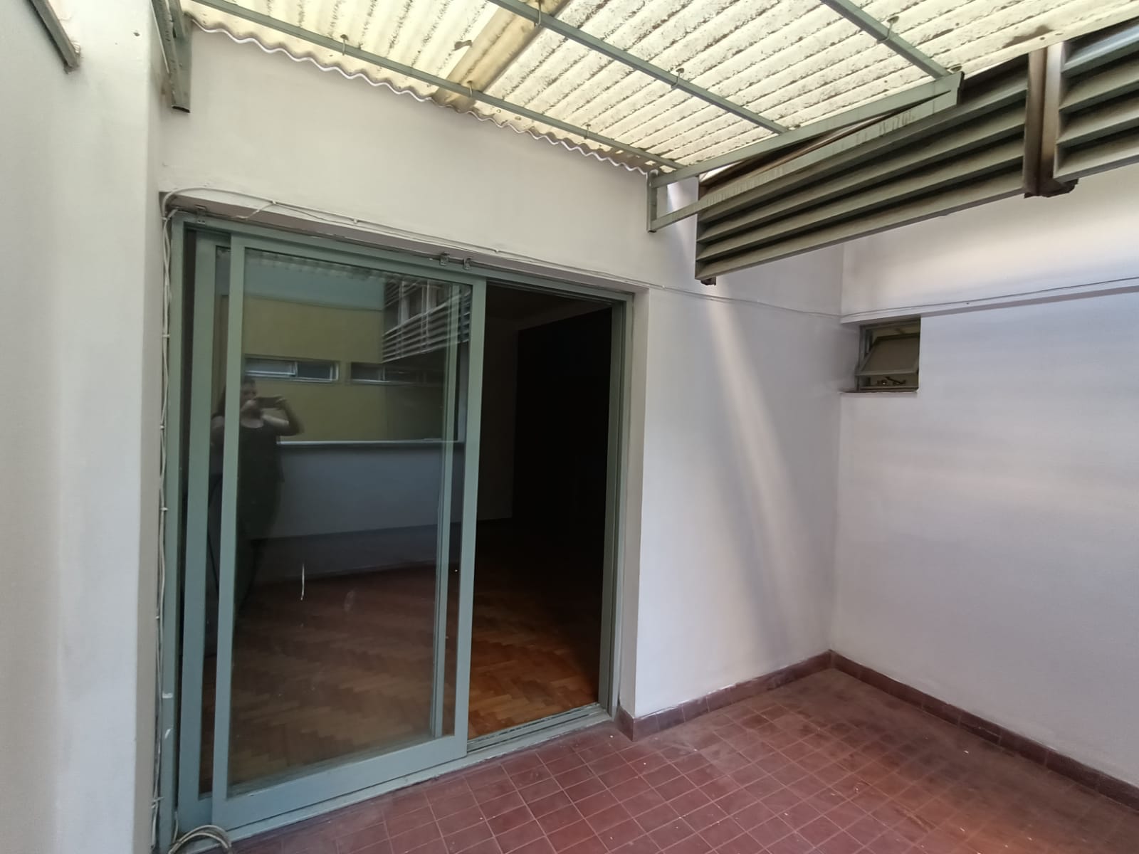 INKASA INMOBILIARIA - VENDE DEPARTAMENTO EN CAPITAL - foto 2