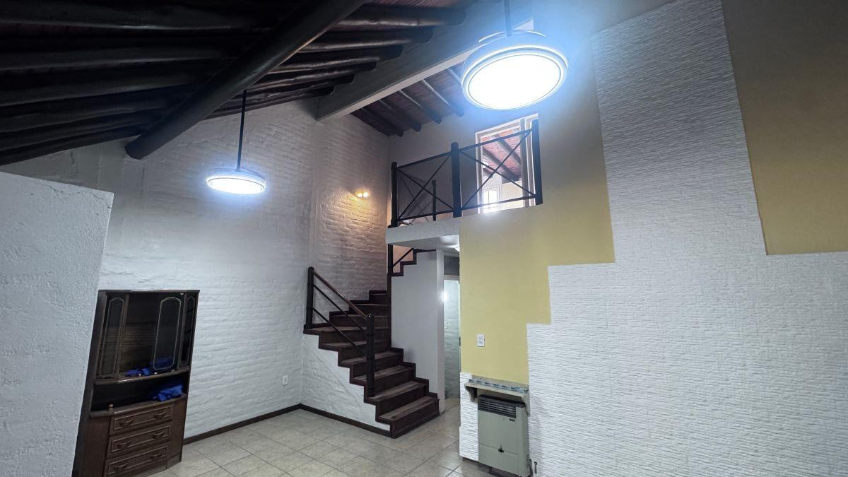 Dúplex en venta c/ cochera en Villa Nueva - foto 2