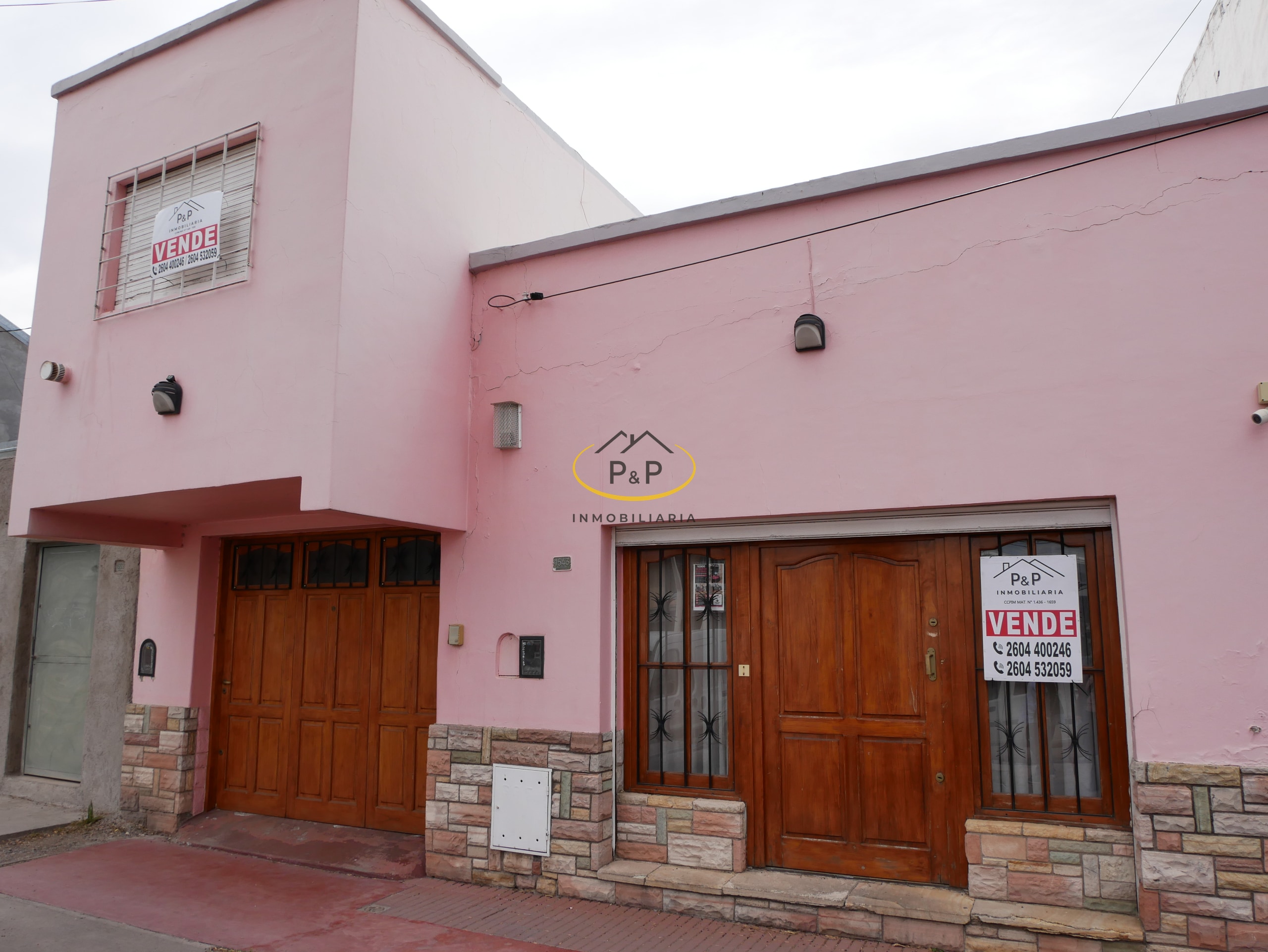 Casa sobre Avenida Mitre - foto 1
