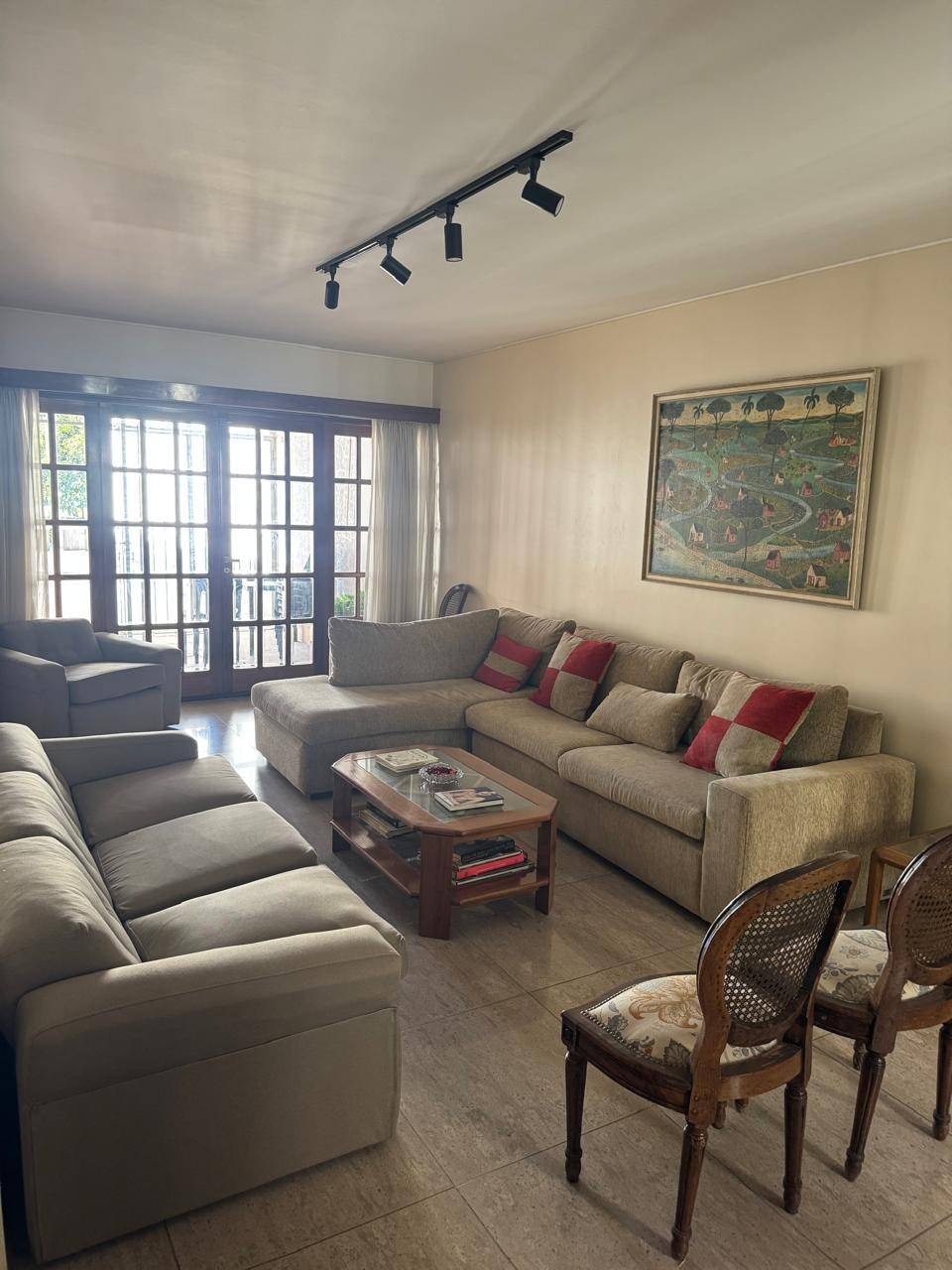 Casa en venta c/ cochera en 6.ª Sección Residencial Norte - foto 3