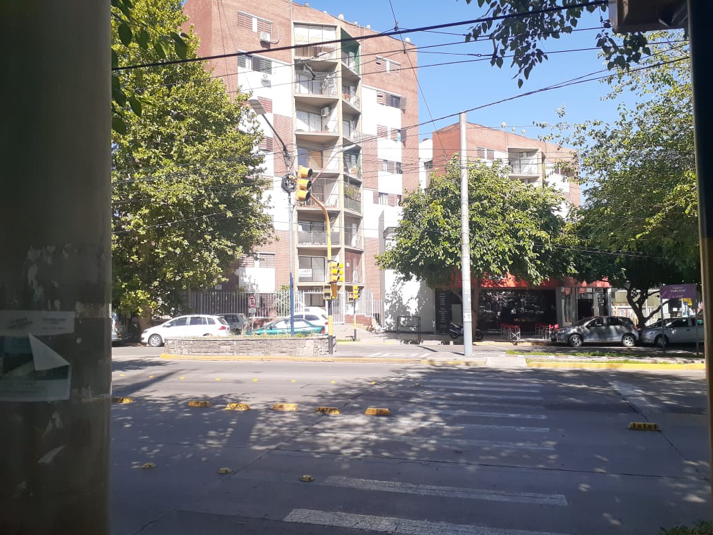 Departamento Venta 3 dormitorios San Vicente San Martin Sur Godoy Cruz - foto 1