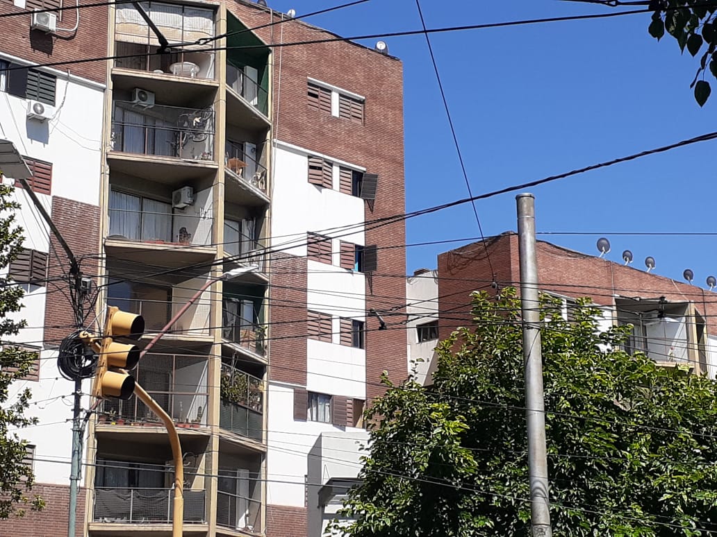 Departamento Venta 3 dormitorios San Vicente San Martin Sur Godoy Cruz - foto 2