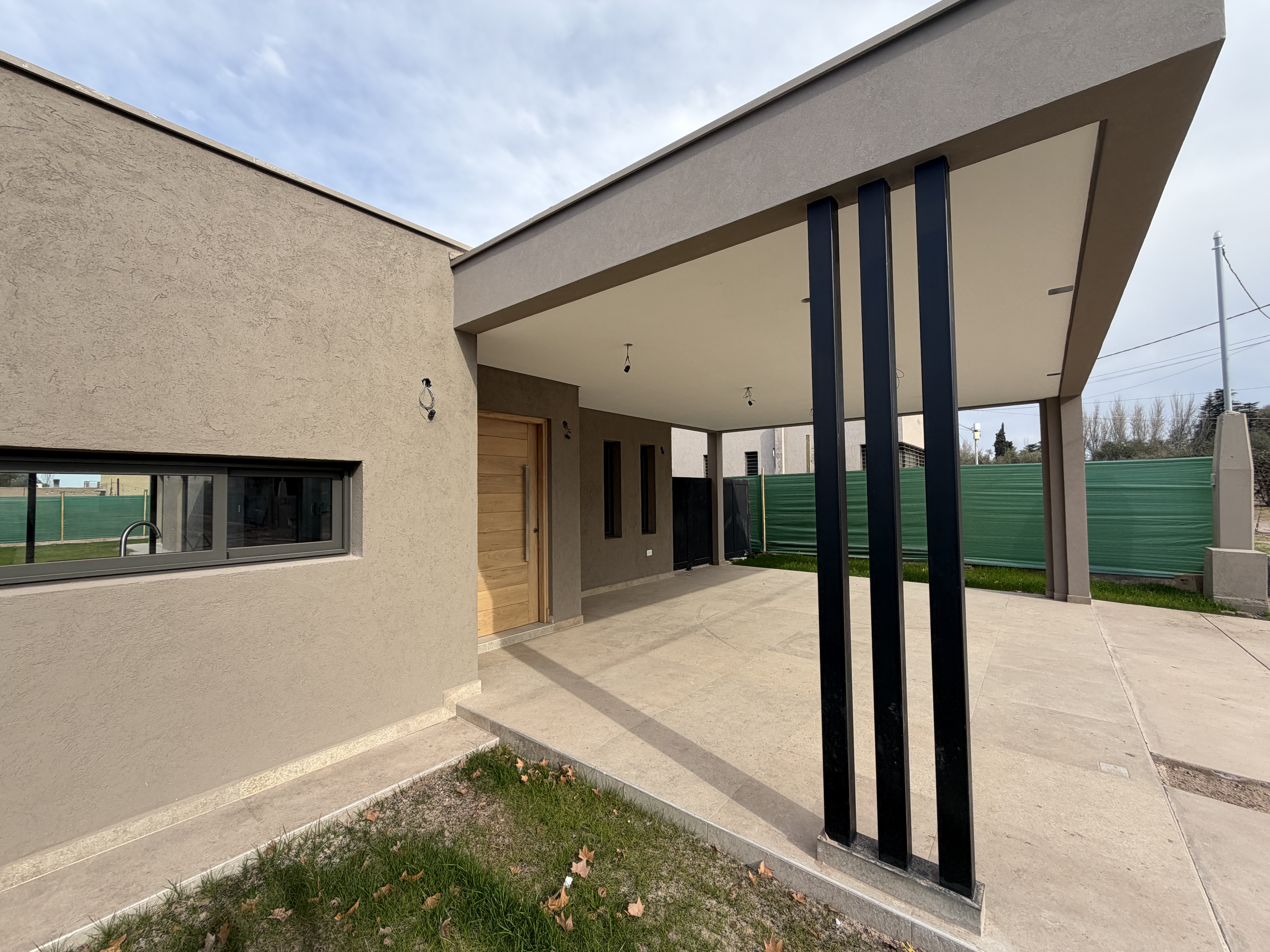 Venta casa 4 ambientes en Lujan de Cuyo - foto 1