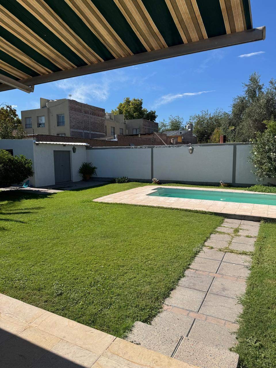 Casa en venta c/ cochera en 6.ª Sección Residencial Norte - foto 1