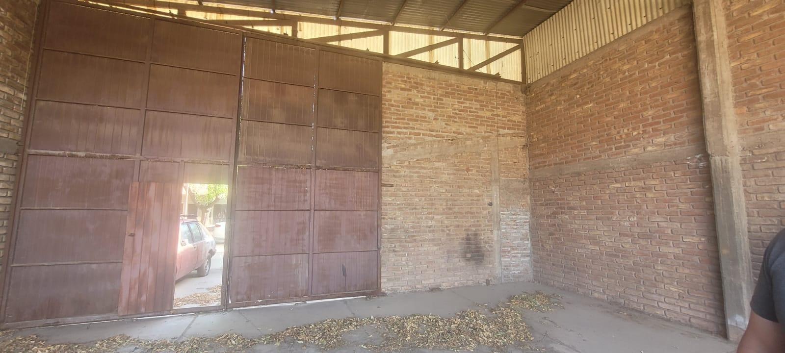 Depósito en venta de 257m2 ubicado en Las Heras - foto 2