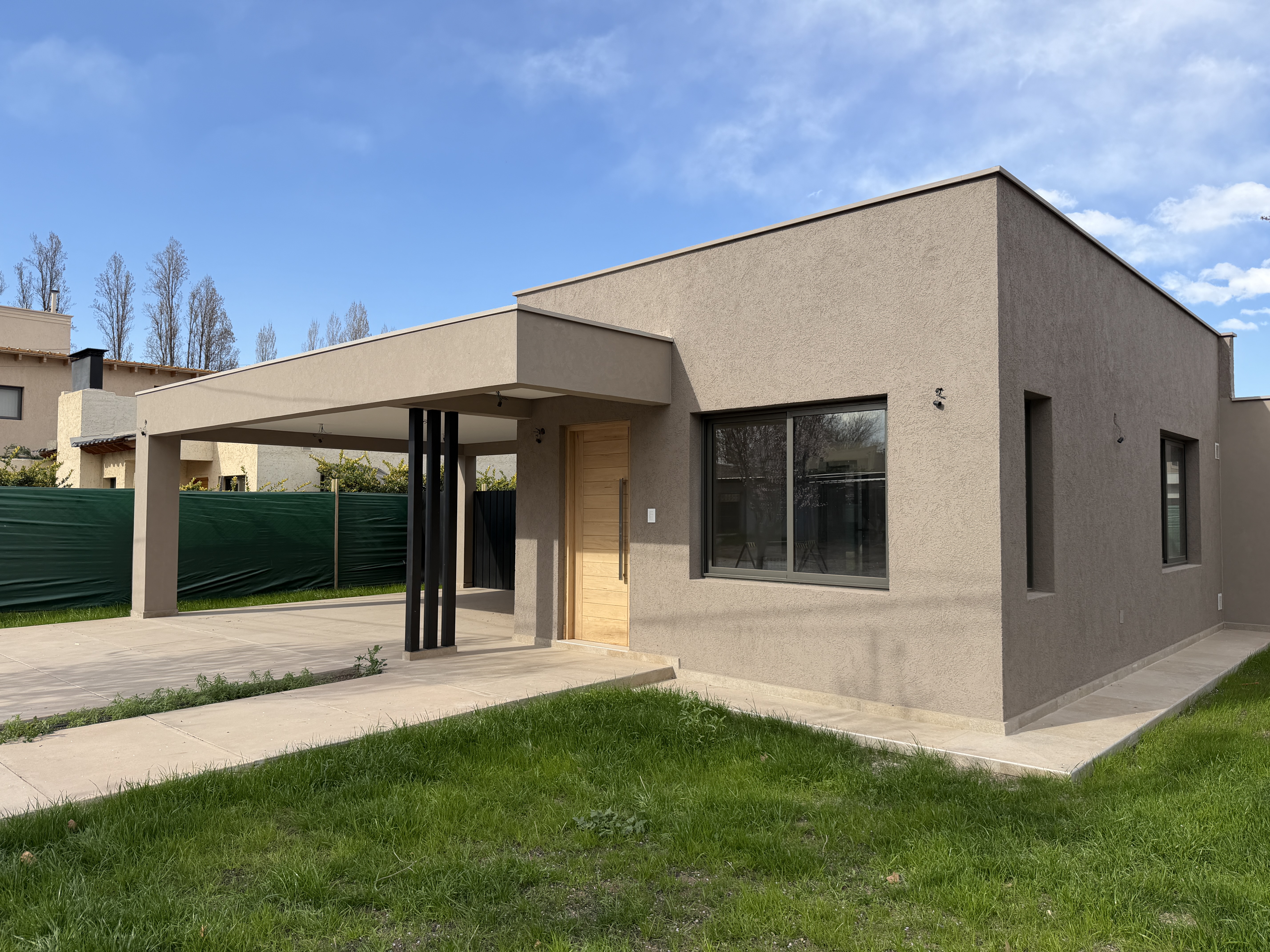 Venta casa 4 ambientes en Lujan de Cuyo - foto 2