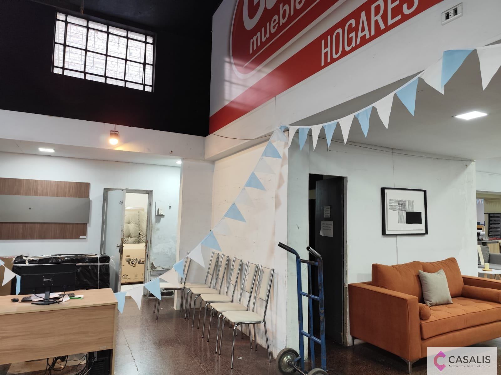 Local comercial en venta ubicado en Ciudad Jardín El Libertador - foto 5