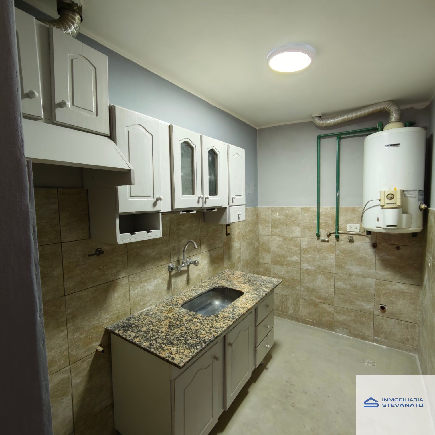 Casa en venta c/ cochera en Luzuriaga - foto 5