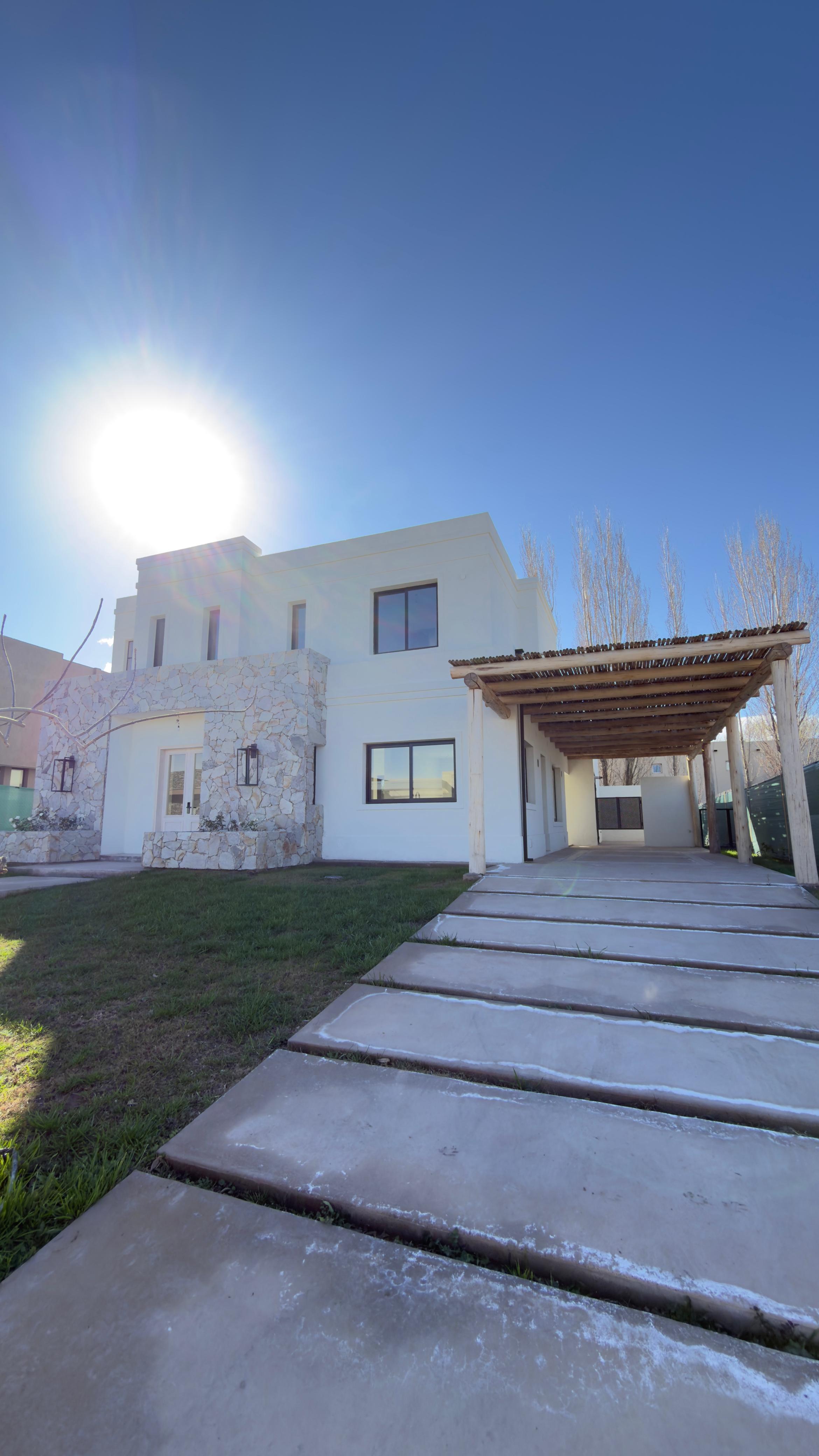 INKASA INMOBILIARIA - VENDE CASA EN BARRIO PRIVADO GRAN BOEDO - foto 3