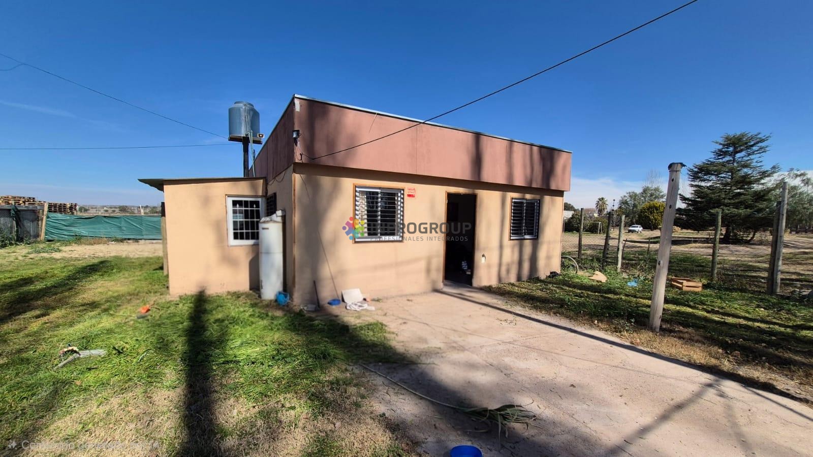 Terreno amplio con casa prefabricada en Maipú - foto 1