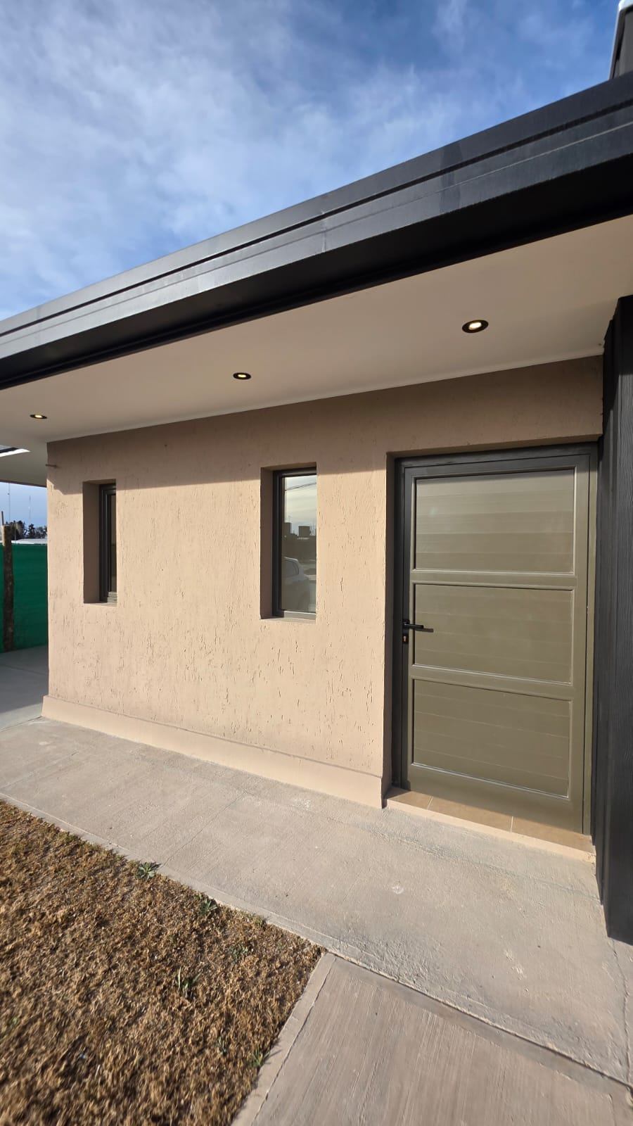 Casa en venta c/ cochera en Tunuyán - foto 4