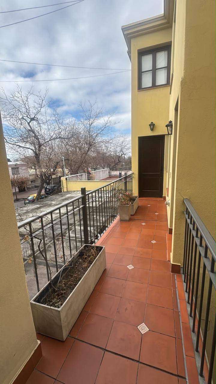 Dúplex en venta en 5.ª Sección Residencial Sur - foto 1