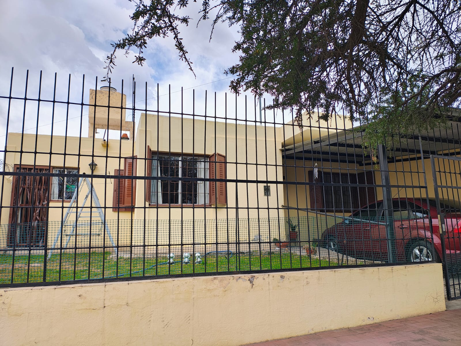 CASA BARRIO MUNICIPAL - foto 1