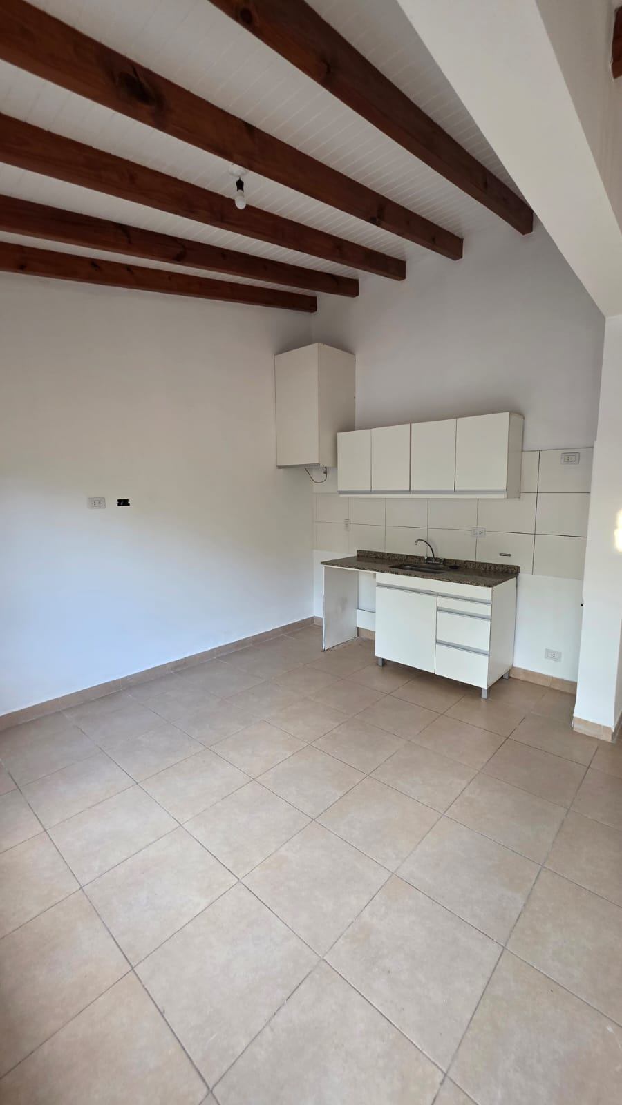 Casa en venta c/ ingreso vehicular en Tunuyán - foto 5