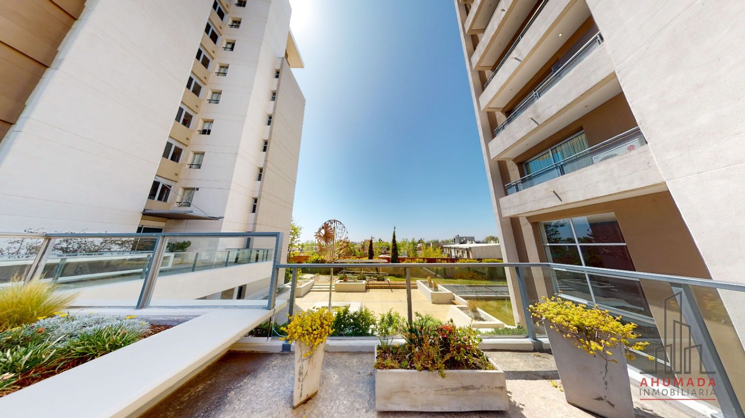 Departamento en venta de 2 dormitorios c/ cochera en 6.ª Sección Residencial Norte - foto 1