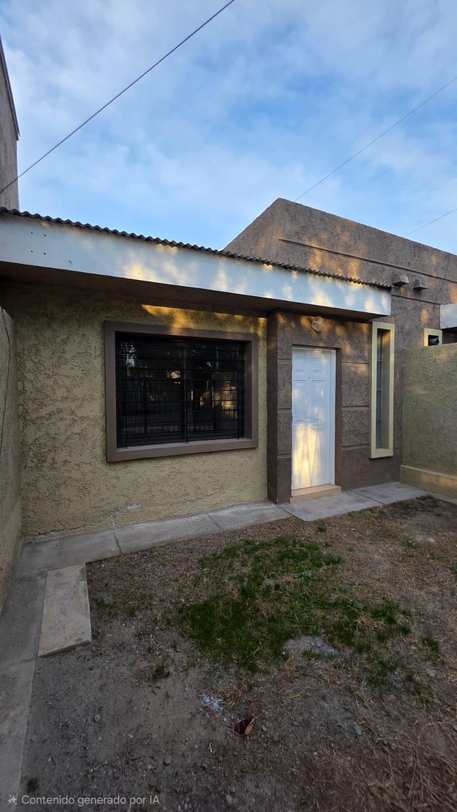 Casa en venta c/ ingreso vehicular en Tunuyán - foto 2
