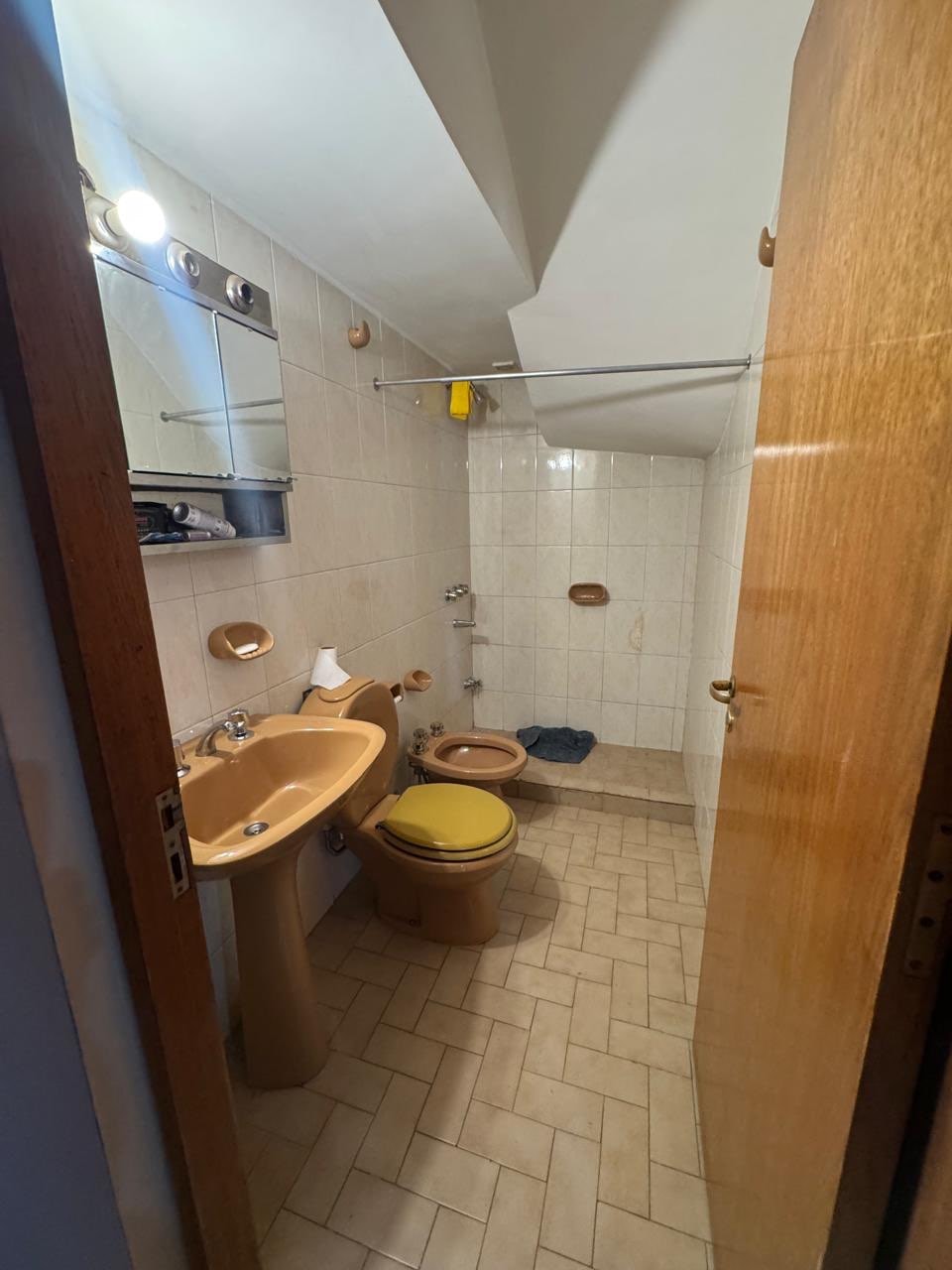 Casa en venta c/ cochera en 4.ª Sección Área Fundacional - foto 4