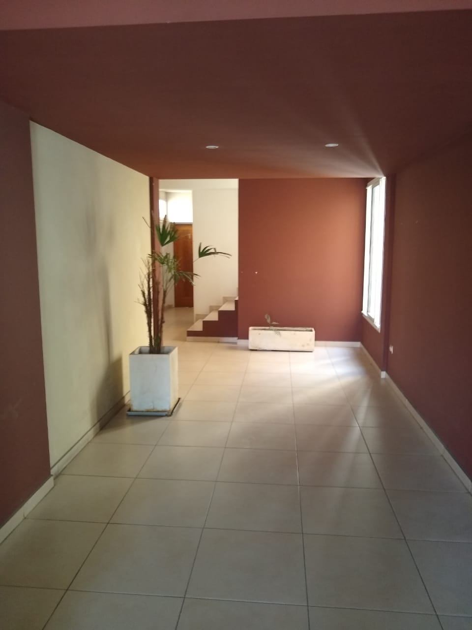 Departamento en venta c/ cochera en Godoy Cruz - foto 3