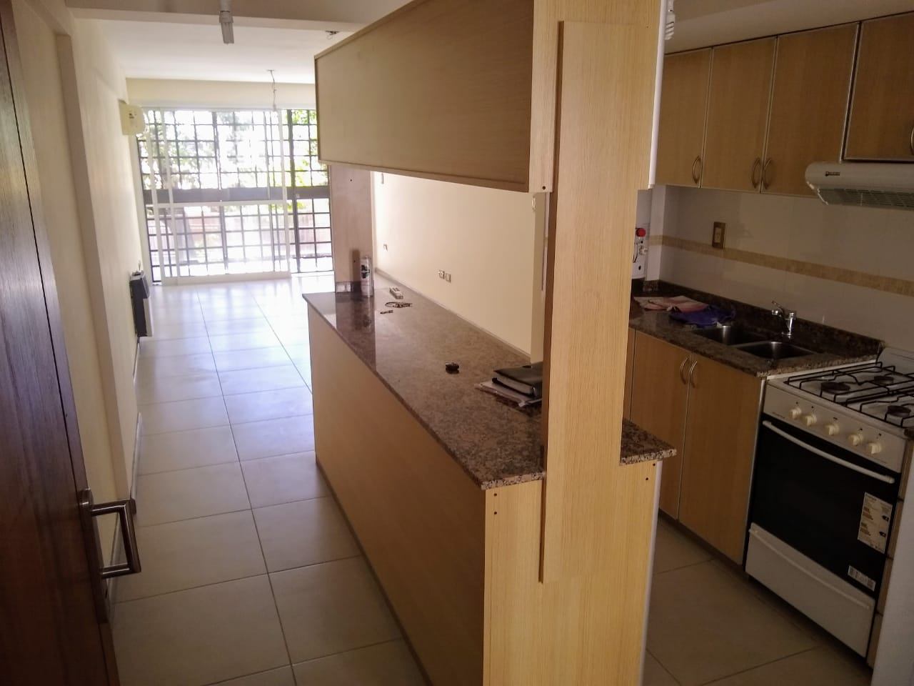 Departamento en venta c/ cochera en Godoy Cruz - foto 5