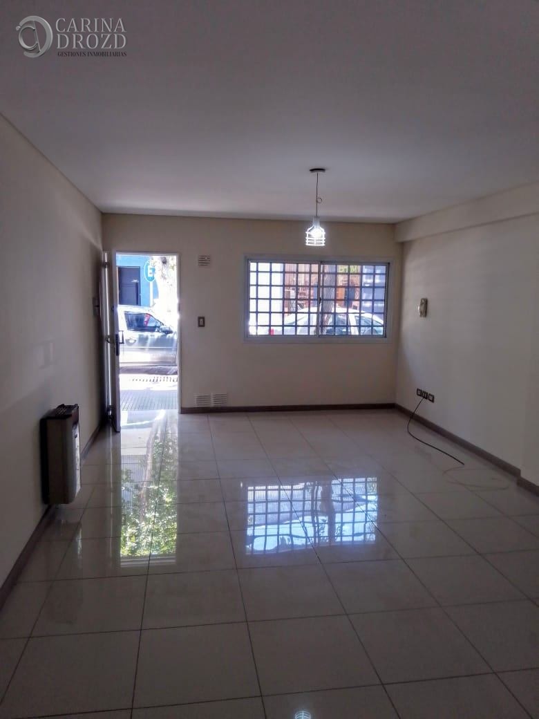 Departamento en venta c/ cochera en Godoy Cruz - foto 2