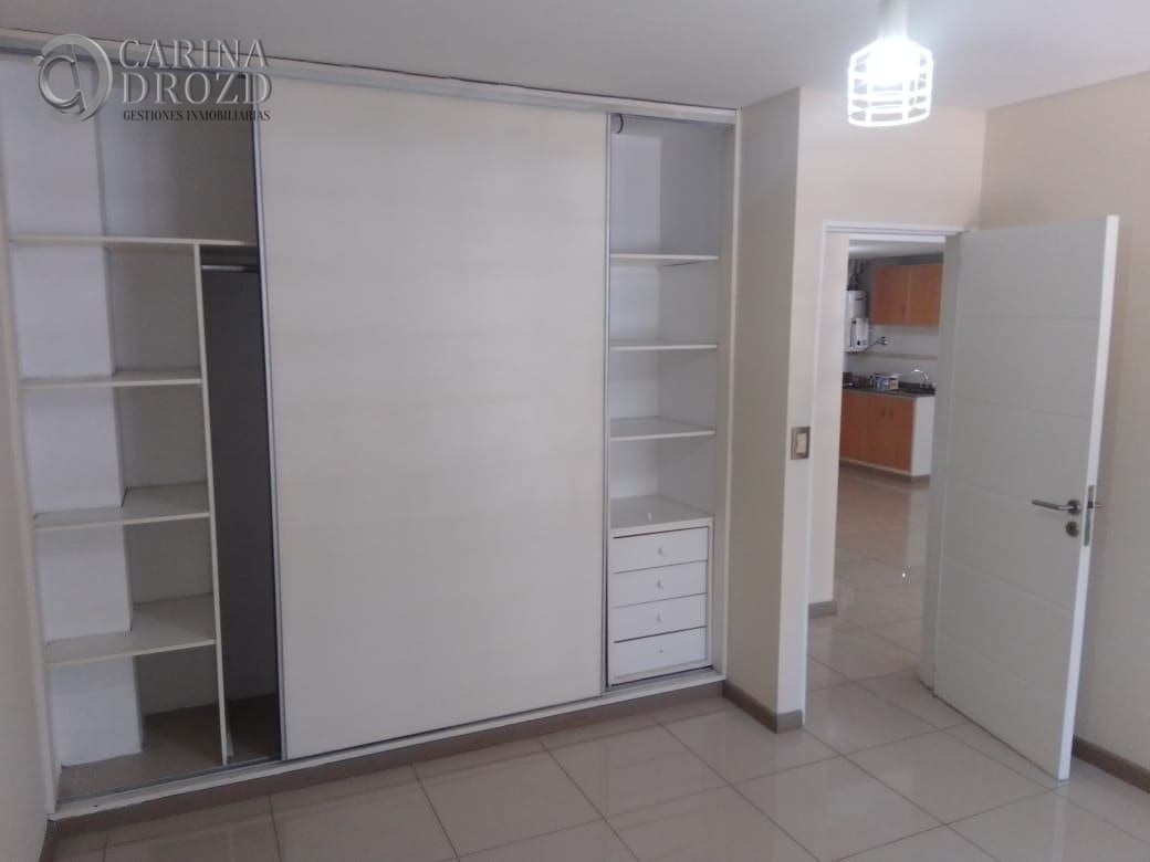 Departamento en venta c/ cochera en Godoy Cruz - foto 4