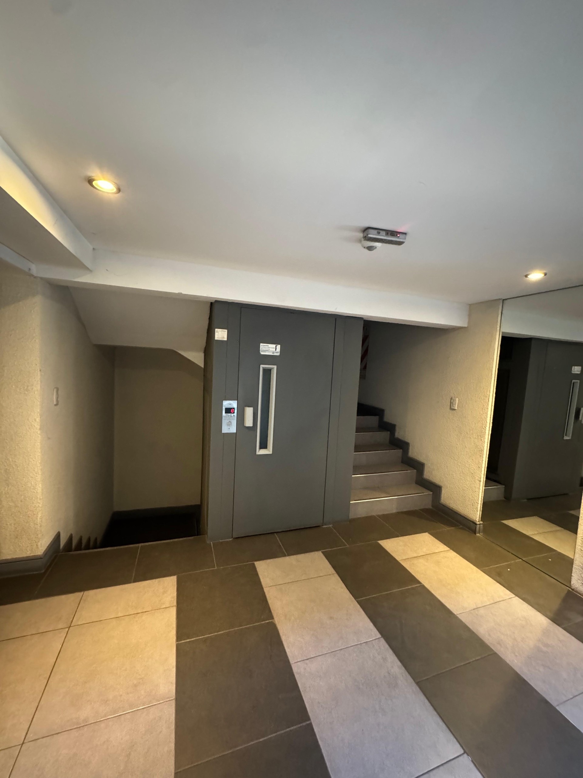 NOBLE vende Departamento cerca Parque Central APTA CREDITO - foto 2