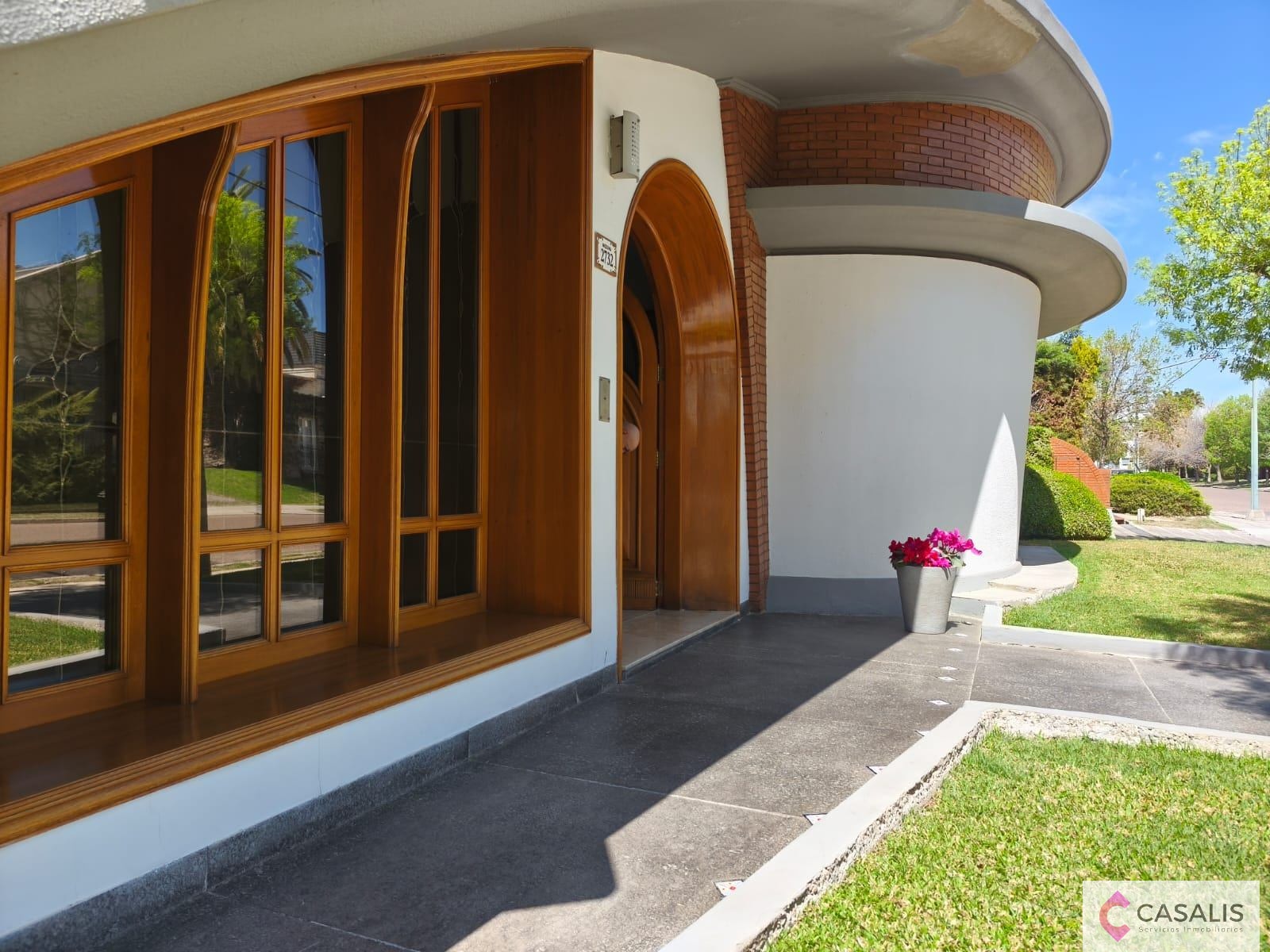 Casa en venta c/ cochera en Godoy Cruz - foto 3