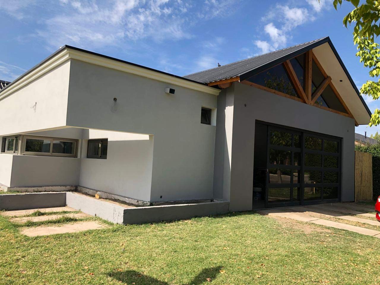 Casa en venta c/ cochera en San Rafael - foto 5